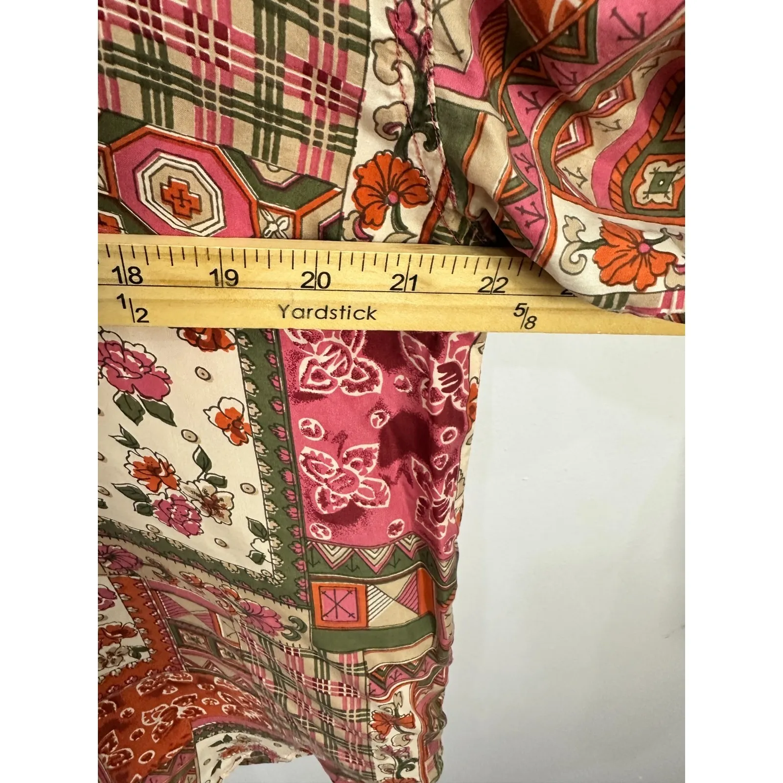 Vintage Silk Button Up Top Womens Large Pink Patchwork Boho Cottage Indie Hippie - Image 6