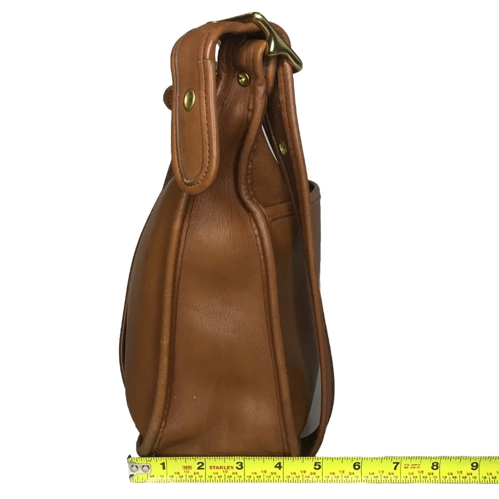 Vintage COACH London Tan Legacy Zip Glove-Tanned Leather Crossbody Bag 9966 COA - Image 11