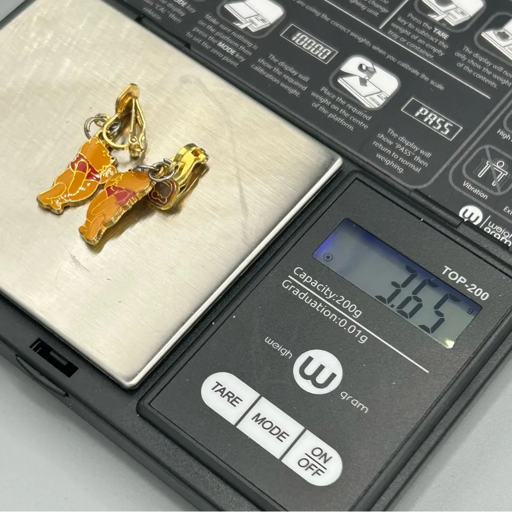 Vintage Disney Winnie the Pooh Enamel Clip Earrings - Image 9