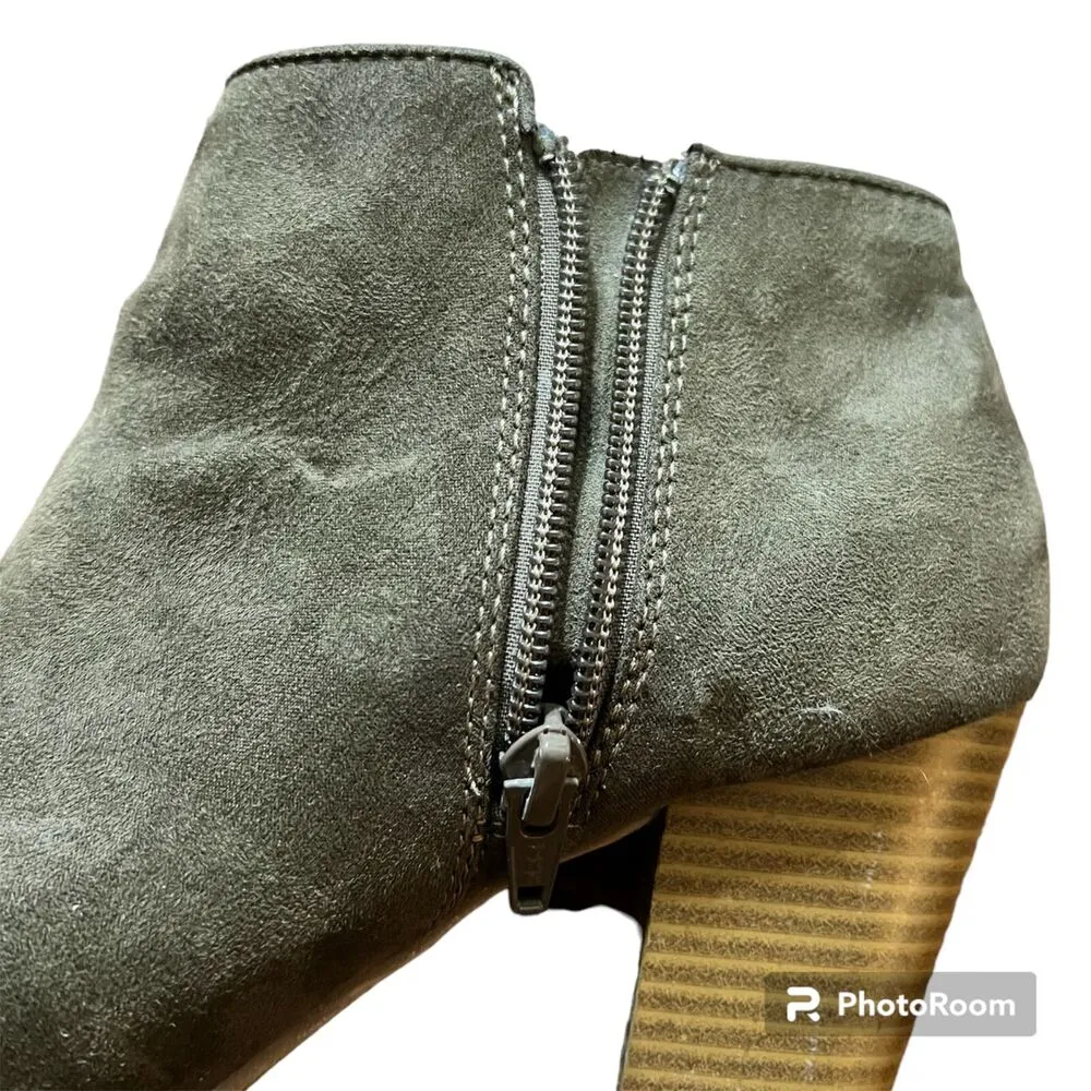Womens Ankle Bootie Basic High Heeled Shoes Olive Green Size 7 - Image 9