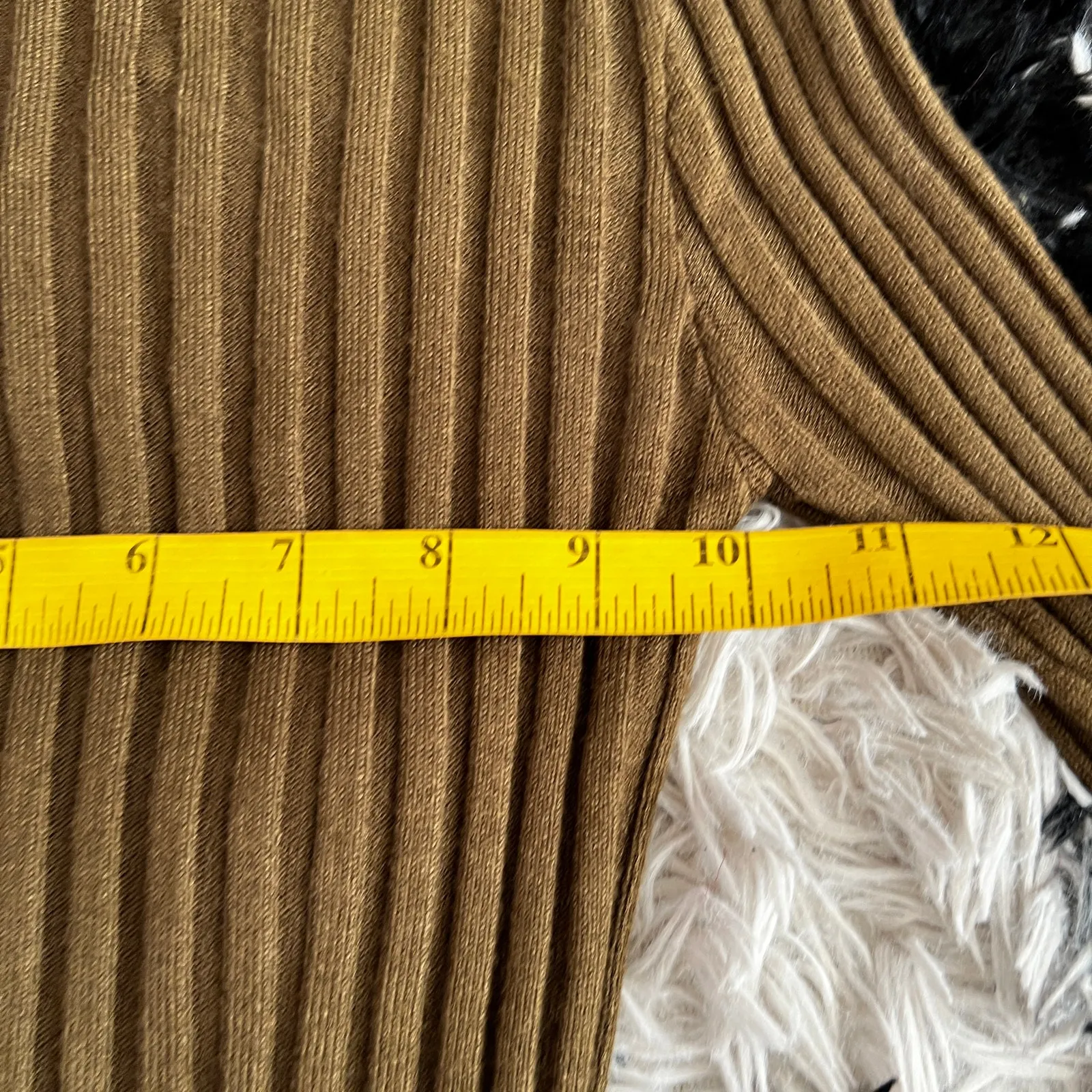 Brown‎ Ribbed Sweater Top Minimalist Clean Girl Academia Fall XS - Image 5