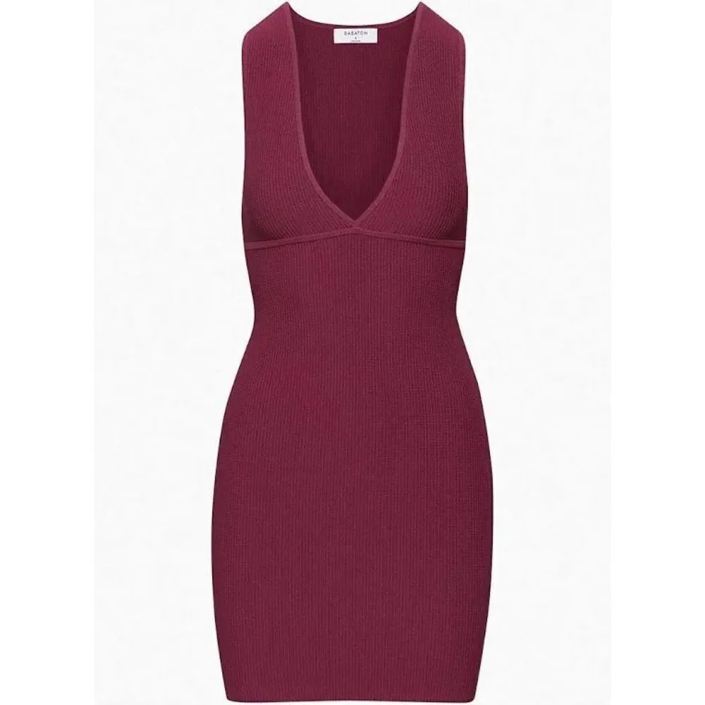 ✨Aritzia Babaton
Deep V Dress✨ - Image 7