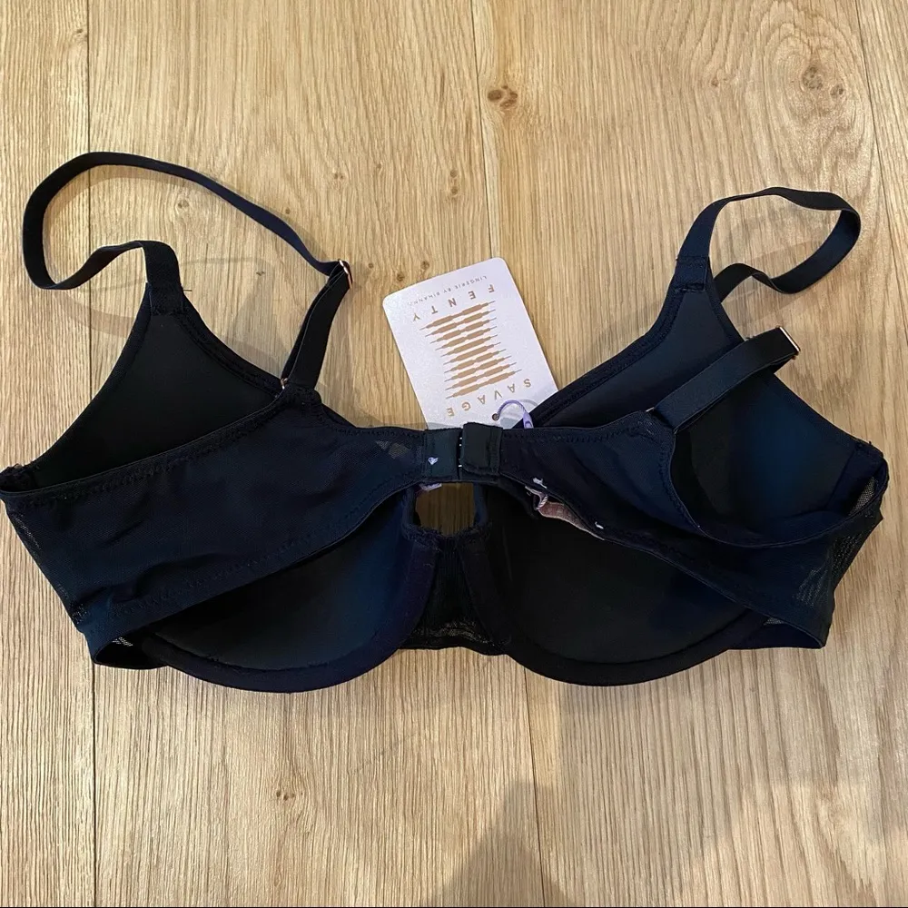 Savage X Fenty Ruched Underwired Bra in Black Size 34C - Image 3