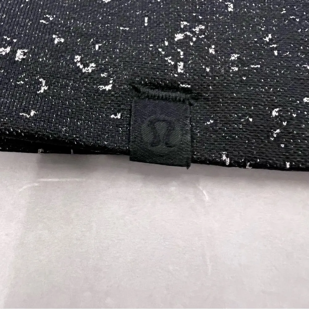 Lululemon Rest Less Cropped 1/2 Zip
Herringbone Fade Black/White - Image 9