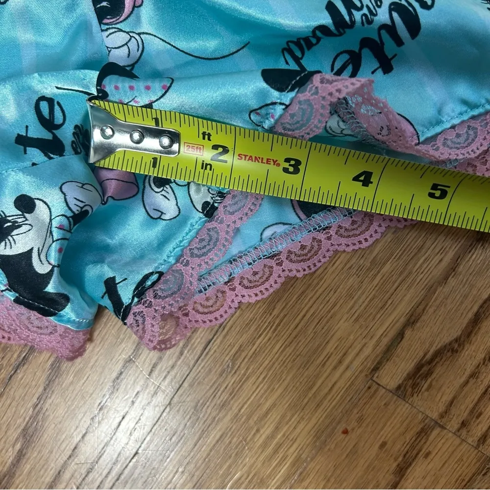Minnie Mouse | Cute When Mad Silky Lace Pajama Shorts Size XL - Image 11