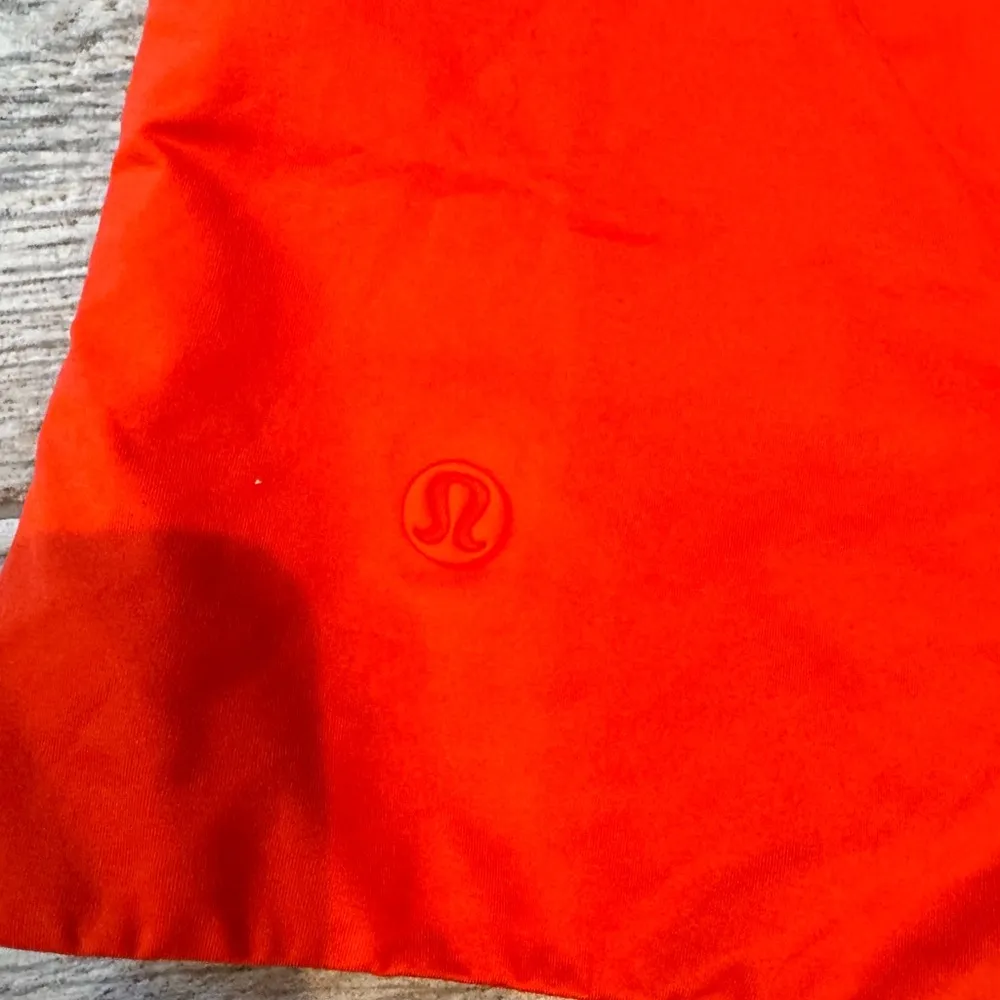 Zip-Front Cropped Run Tank Top - Image 4