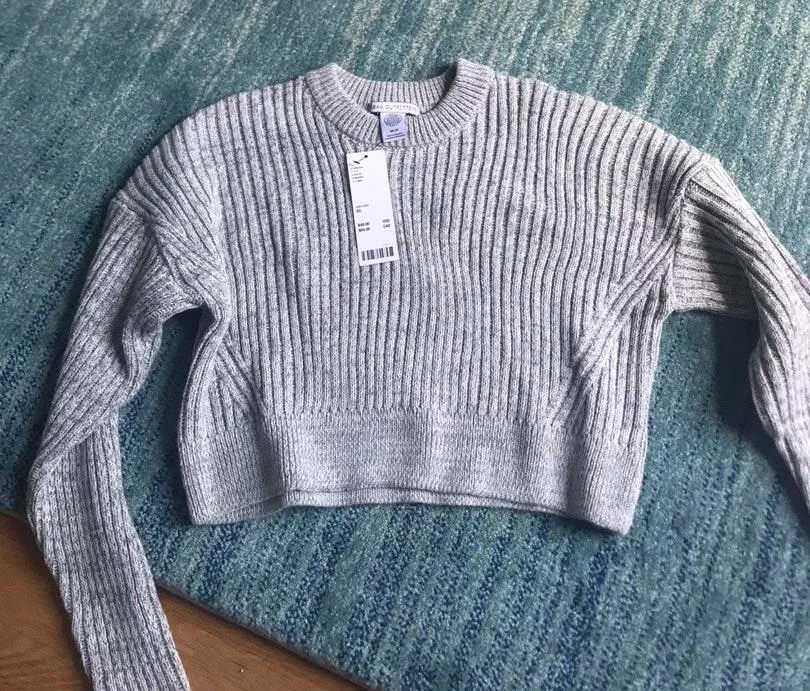 Cropped Grey Sweater - Image 2