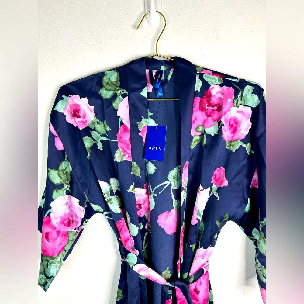 APT. 9 Women’s Satin Floral Kimono Robe Short Lightweight Lounge Navy Small - Image 4