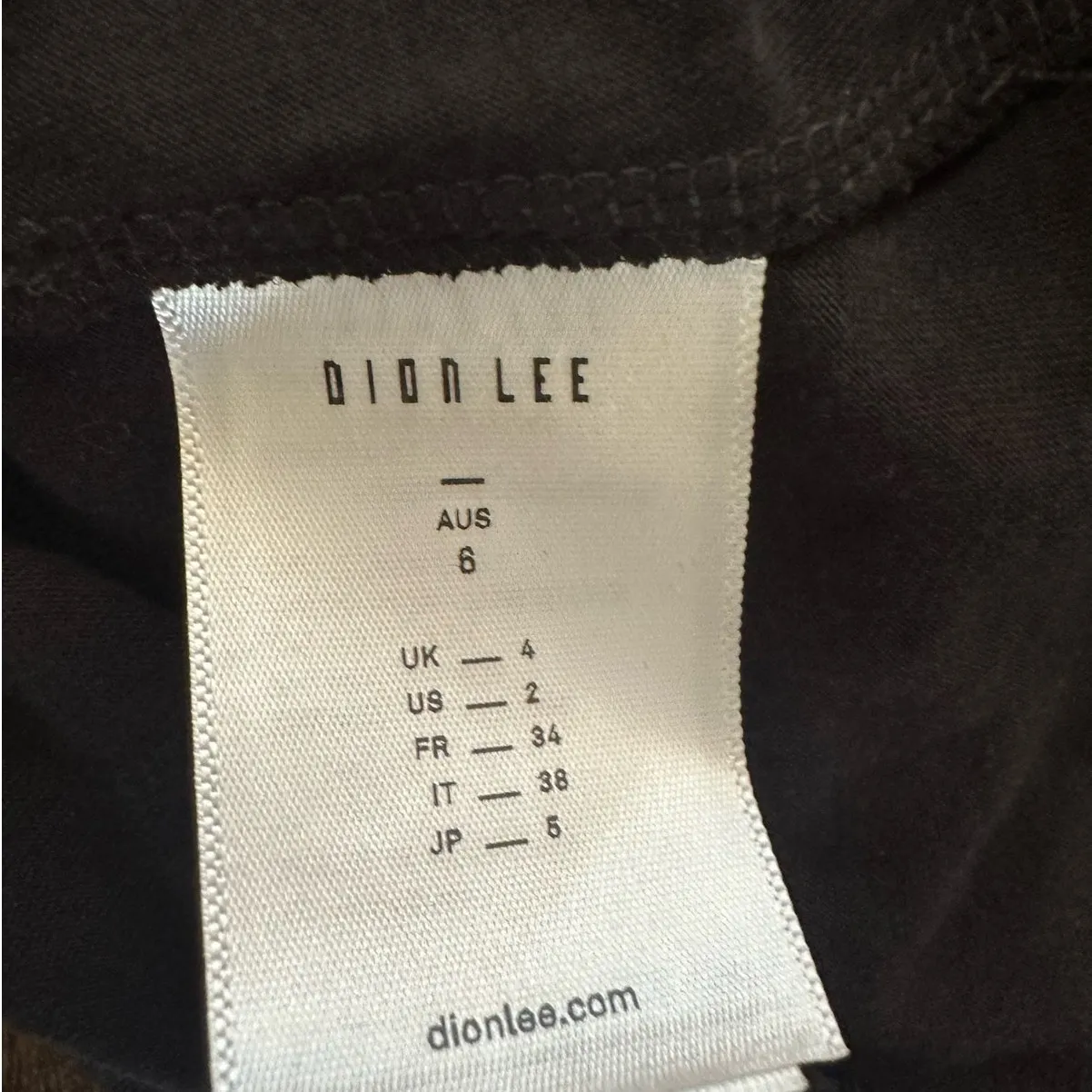 NWT Dion Lee Black Bonded Sculpted Tank Top Size 2 - Image 10