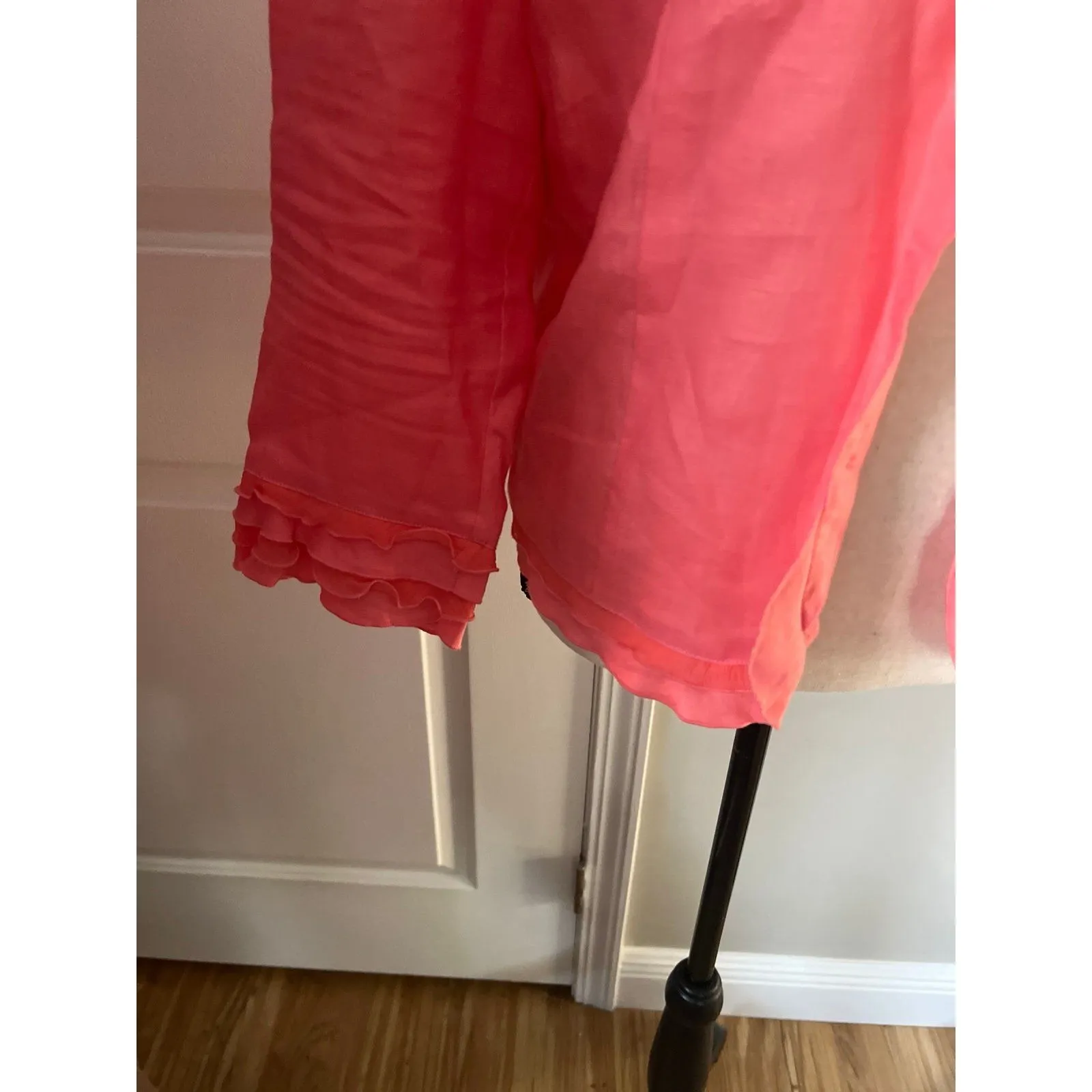 UN Deux trios 100% linen pink ruffle blouse - Image 4