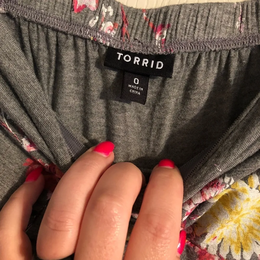 Torrid  strapless dress - Image 3