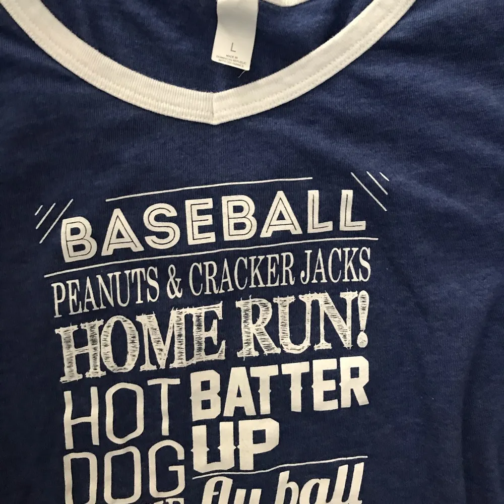 Women’s blue white baseball mom t shirt Size L - Image 2