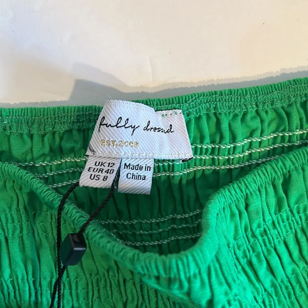 Never Fully Dressed Dress Womens 8 Green Tie Shoulder Shirred Smocked Midi ASOS - Image 7