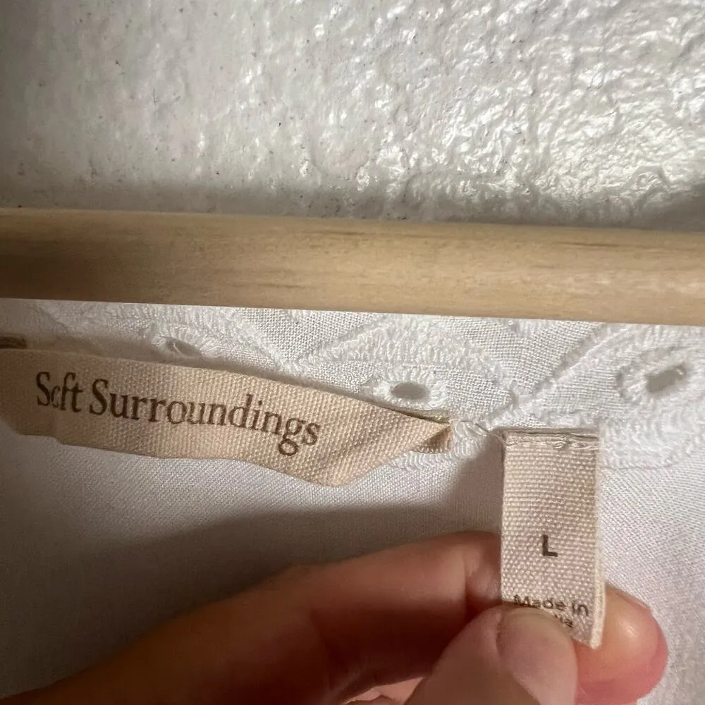 Soft Surroundings Melissani White Embroidered Eyelet Tunic Blouse Size Large - Image 13