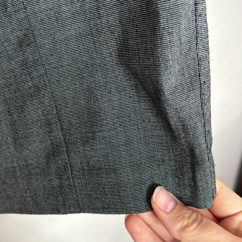 Iz Byer charcoal pencil Skirt skirt with ruffle back size 1 junior - Image 5