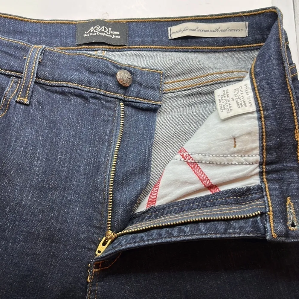 NYDJ Capri High Rise Size 10 - Image 16