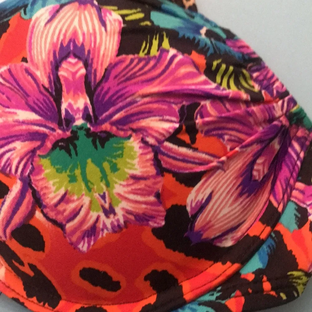 Victorias Secret Bikini Top 32B Bombshell Adds 2 Cups Floral Leopard - Image 4