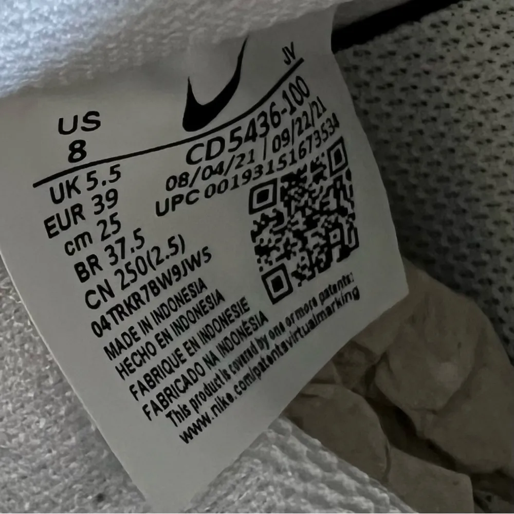 NEW NIKE Women's Court Vision Mid Triple White Shoe Size 8 #B1417 - Image 8