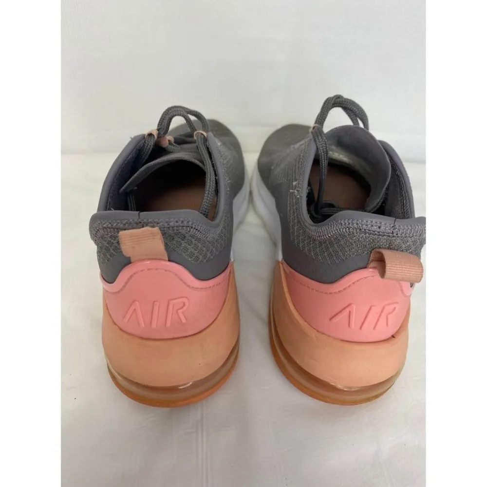 Nike Womens Air Max Motion 2 Running Shoes Gray size 7 - Image 6