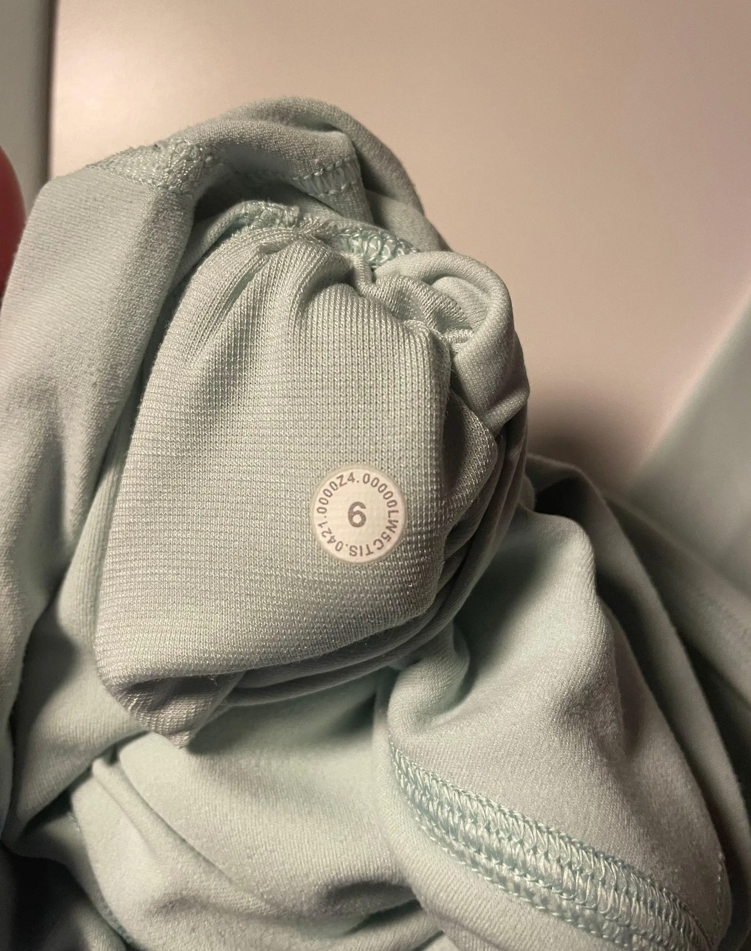 Wunder Under Leggings 28” - Image 2