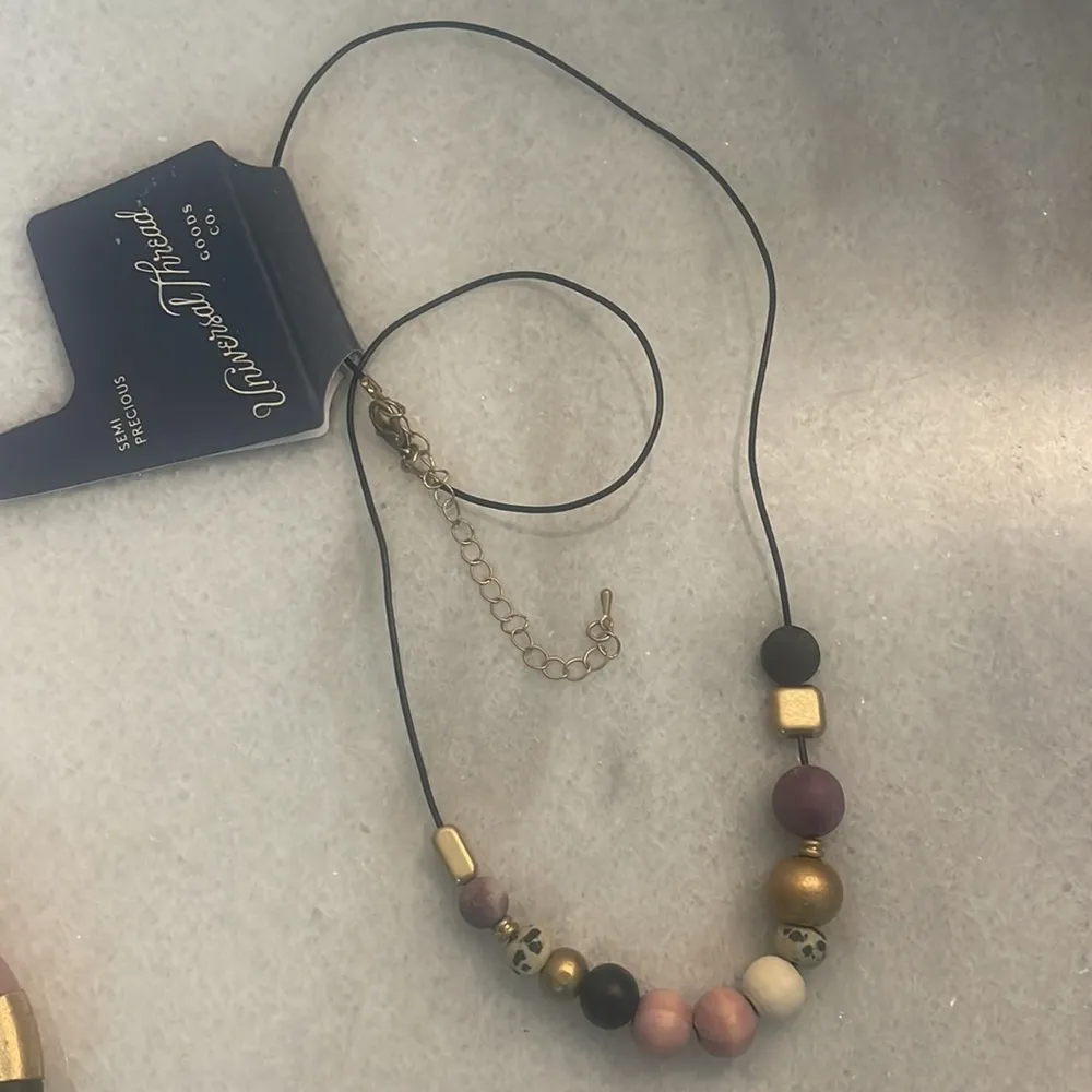 Universal Thread Jewelry set natural semiprecious stone necklace and bracelet - Image 4