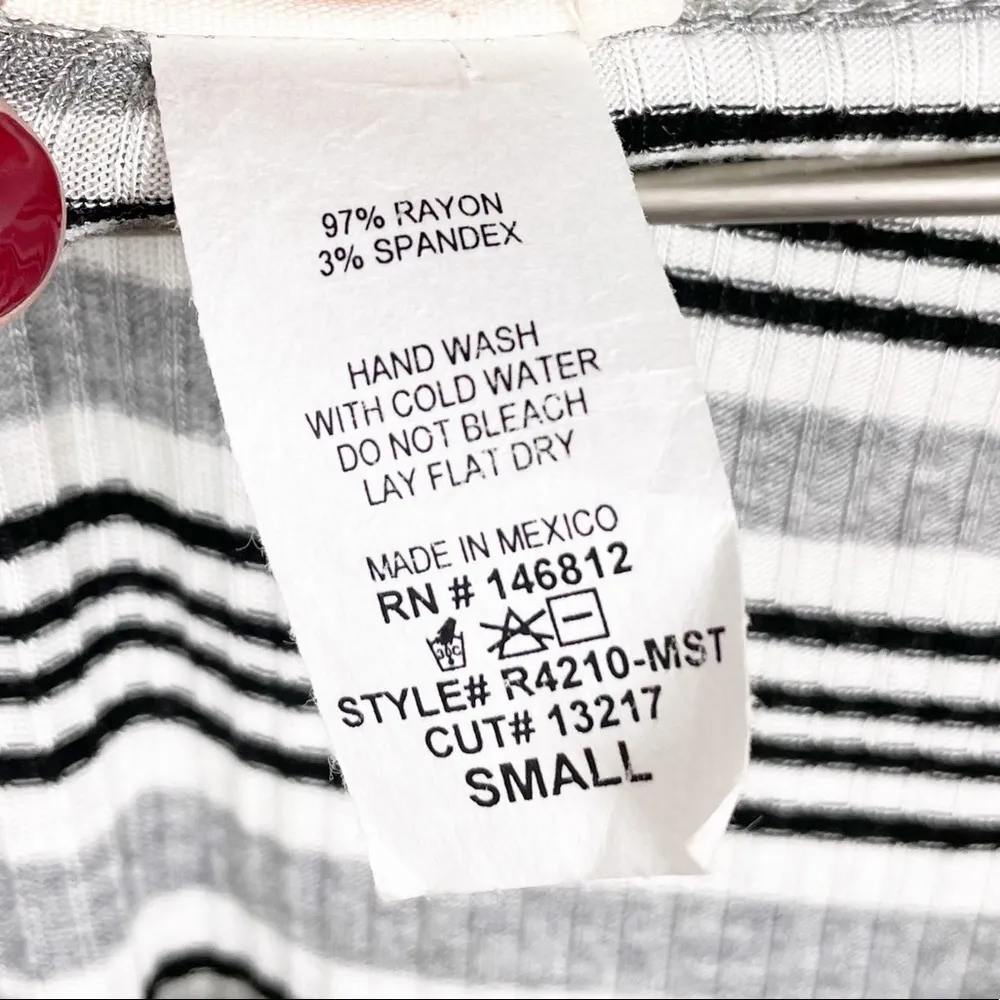 UO Caution to the Wind Y2K Striped T-Shirt Dress - Image 7