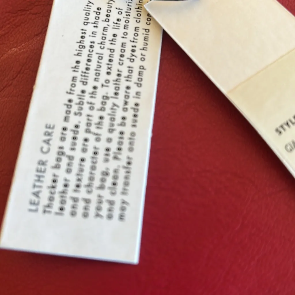 NWT THACKER GIA POUCH & CARD CASE Ring Wristlet Clutch RED LEATHER Pink - Image 9