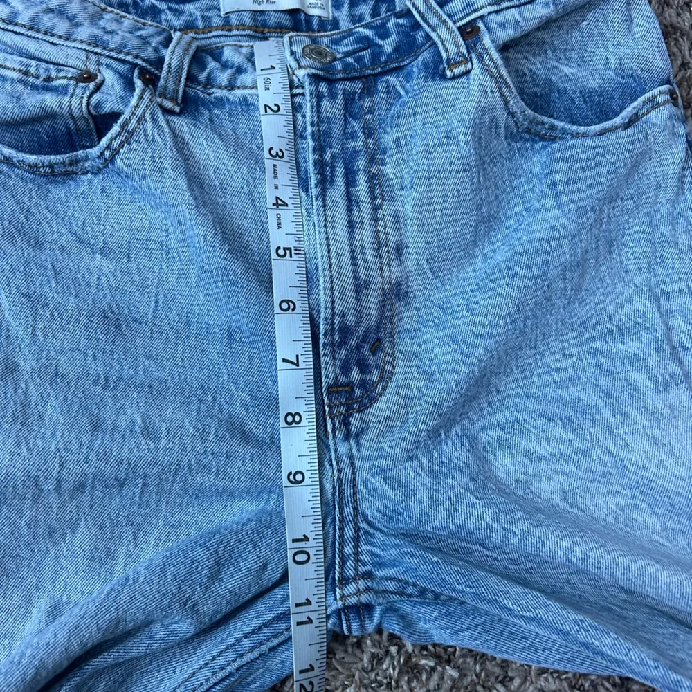 Curve Love The Mom High Rise Denim Jeans Sz 27 4 light wash - Image 5