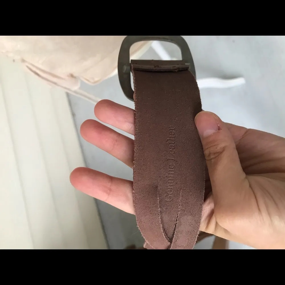 Vintage leather twisted tooled belt - Image 7