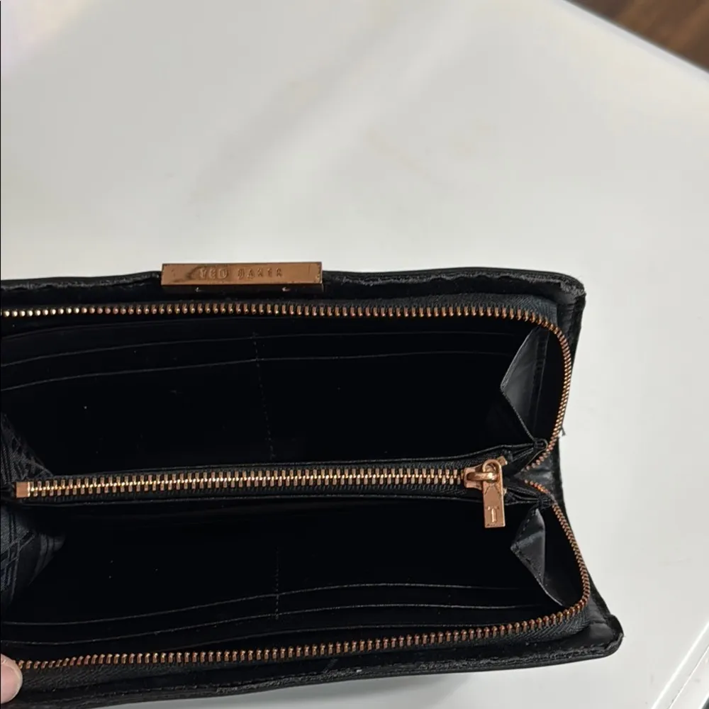Ted Baker  Black Textured Wallet - Image 6