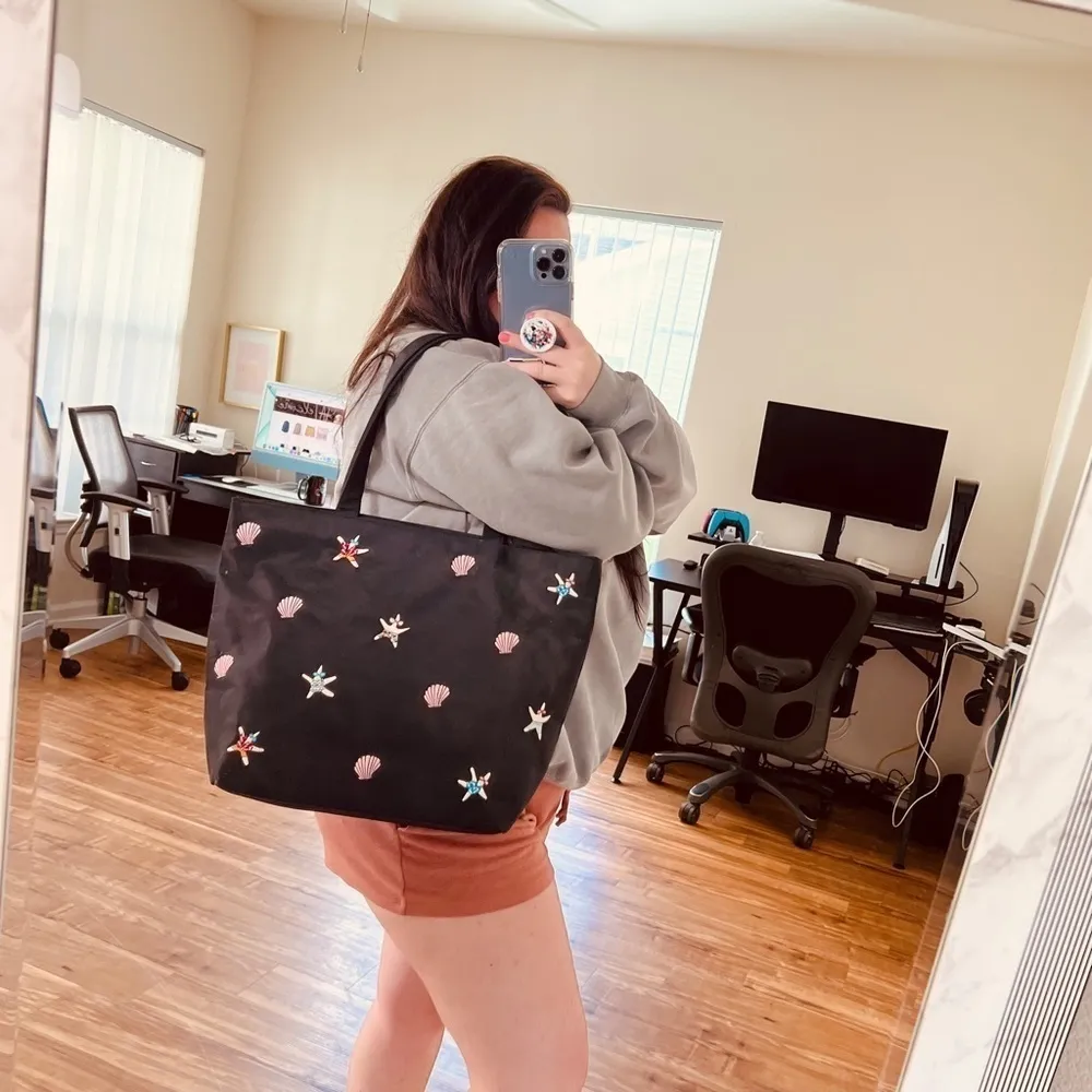 Vintage Y2K Shell Starfish Print Beachy Nylon Shoulder Bag Purse Black - Image 9