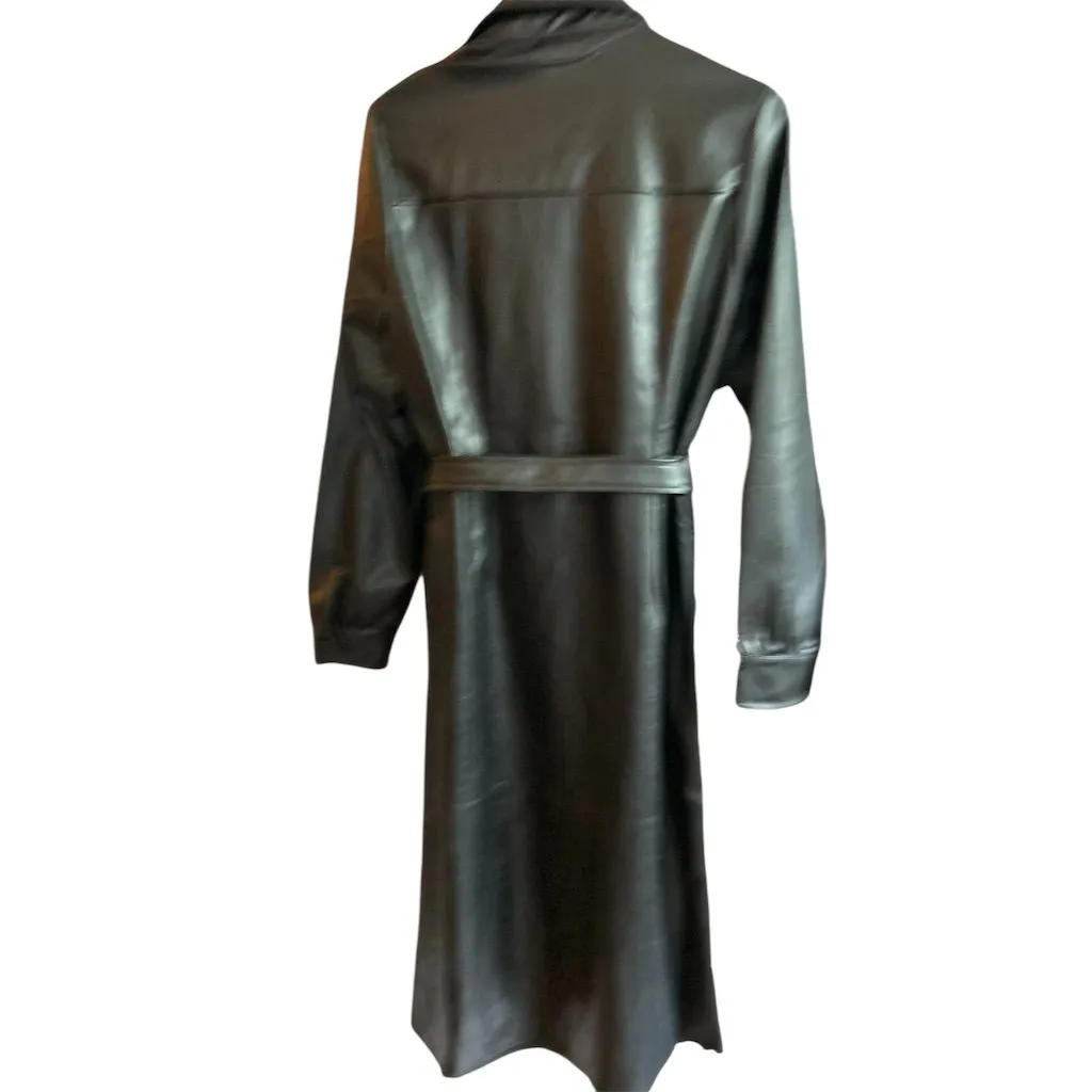 Evereve Women's Black Faux Leather Belted Midi Dress jacket Size M - Image 2