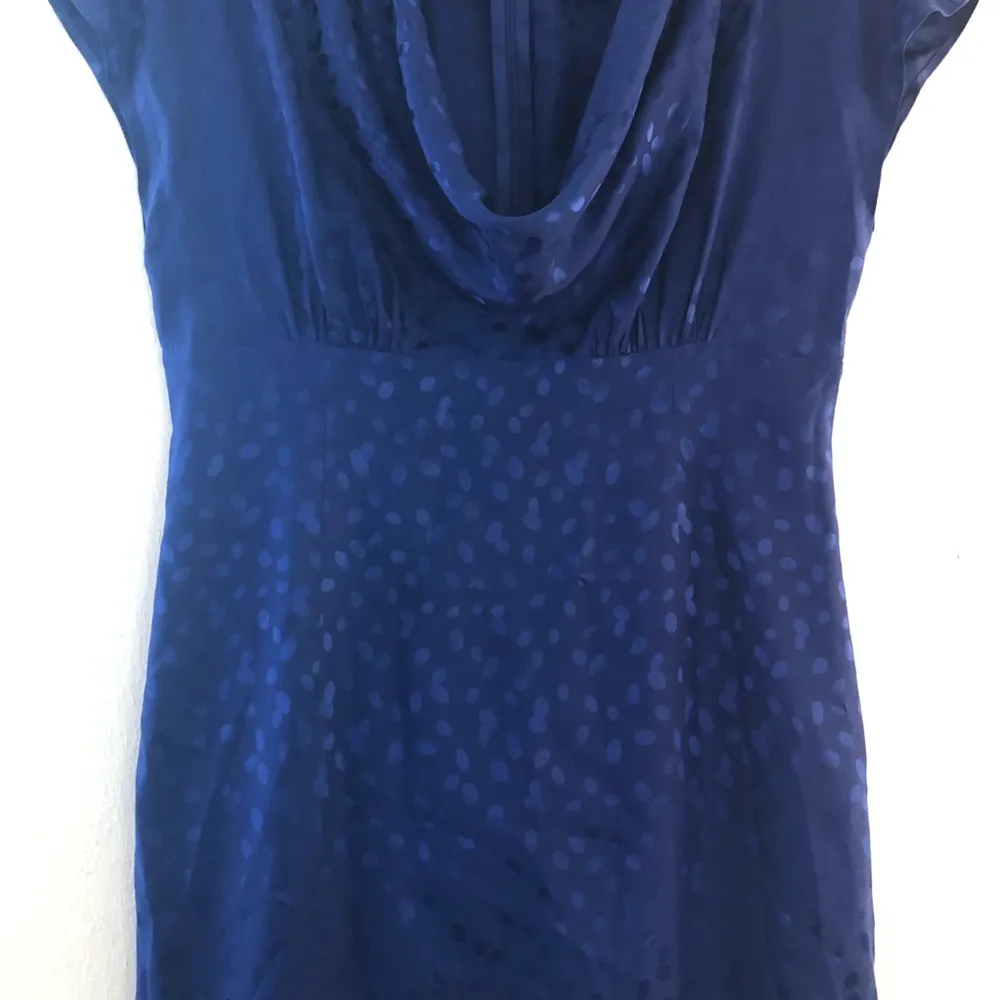 Banana Republic Dress Silk - Image 5