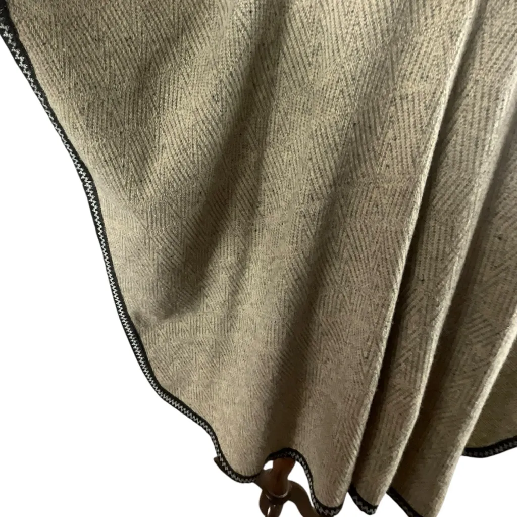 Art To Wear Wool Woven Embroidered Mini Chevron Elegant Tan Women's Poncho Cape Size undefined - Image 2