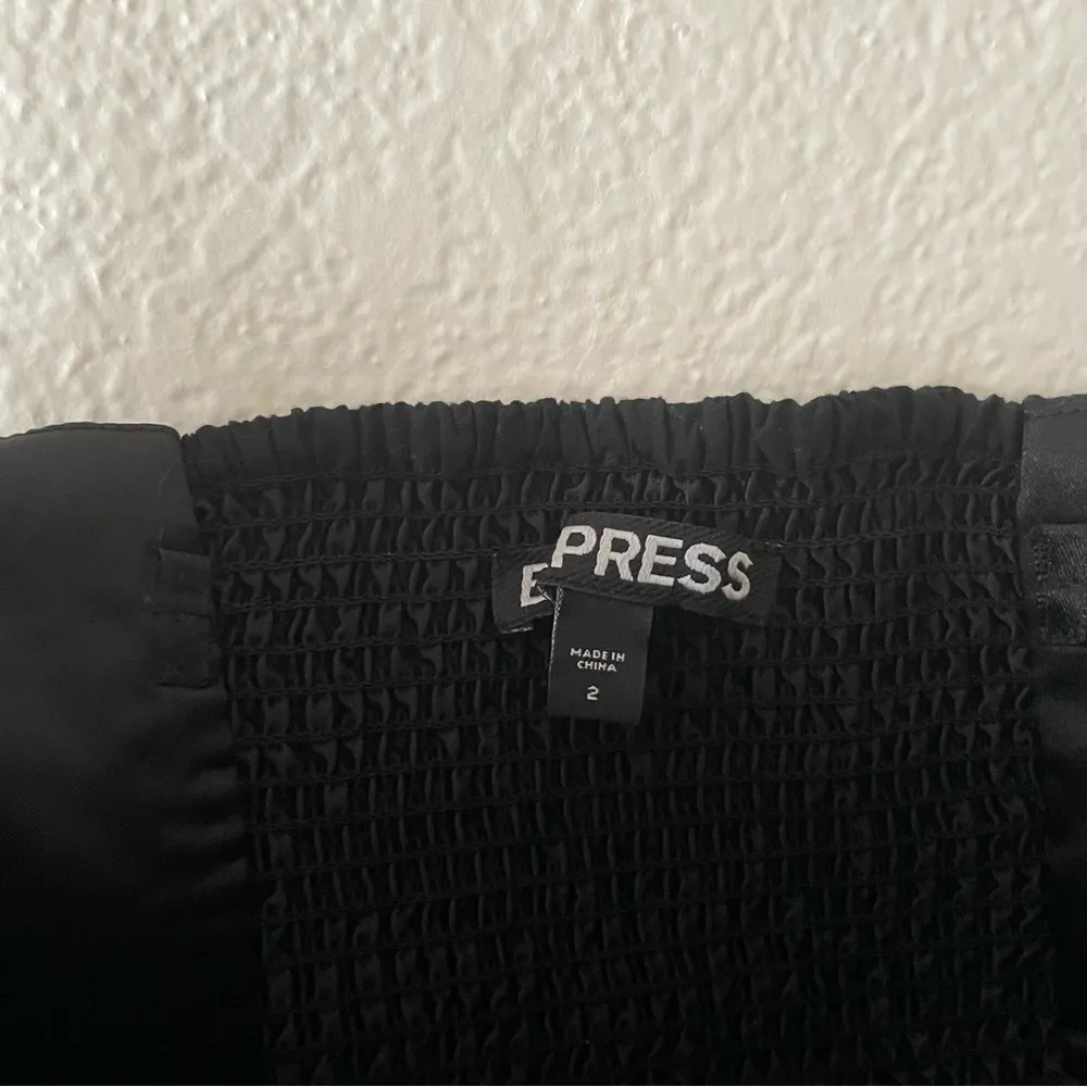 Express, black eyelet lace sweetheart strapless dress - Image 40