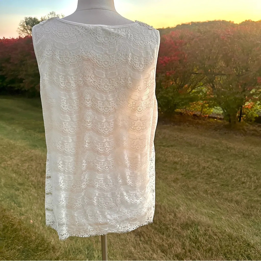 Dressbarn Sleeveless Crochet Scoop Neck Tunic Top - Image 11