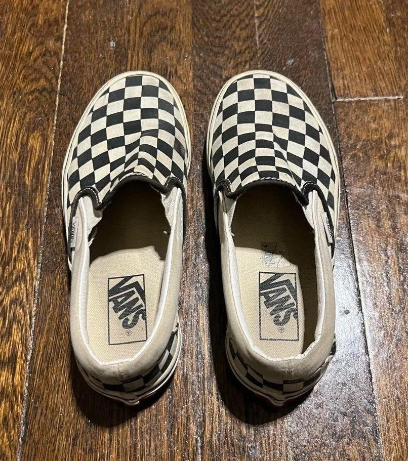 Vans Slip-On Checkered Black White Sneakers Women’s 6.5 - Image 2