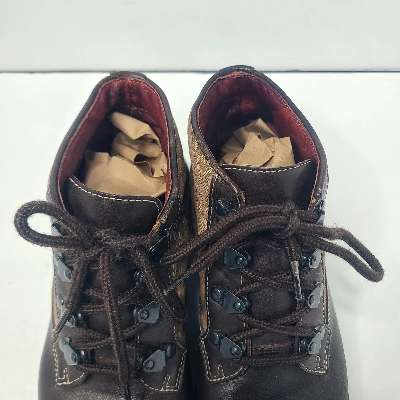 Coach Dyanne Size 7 Beige Brown Ankle Bootie Lace Up Boot Shoe Signature Logo - Image 9