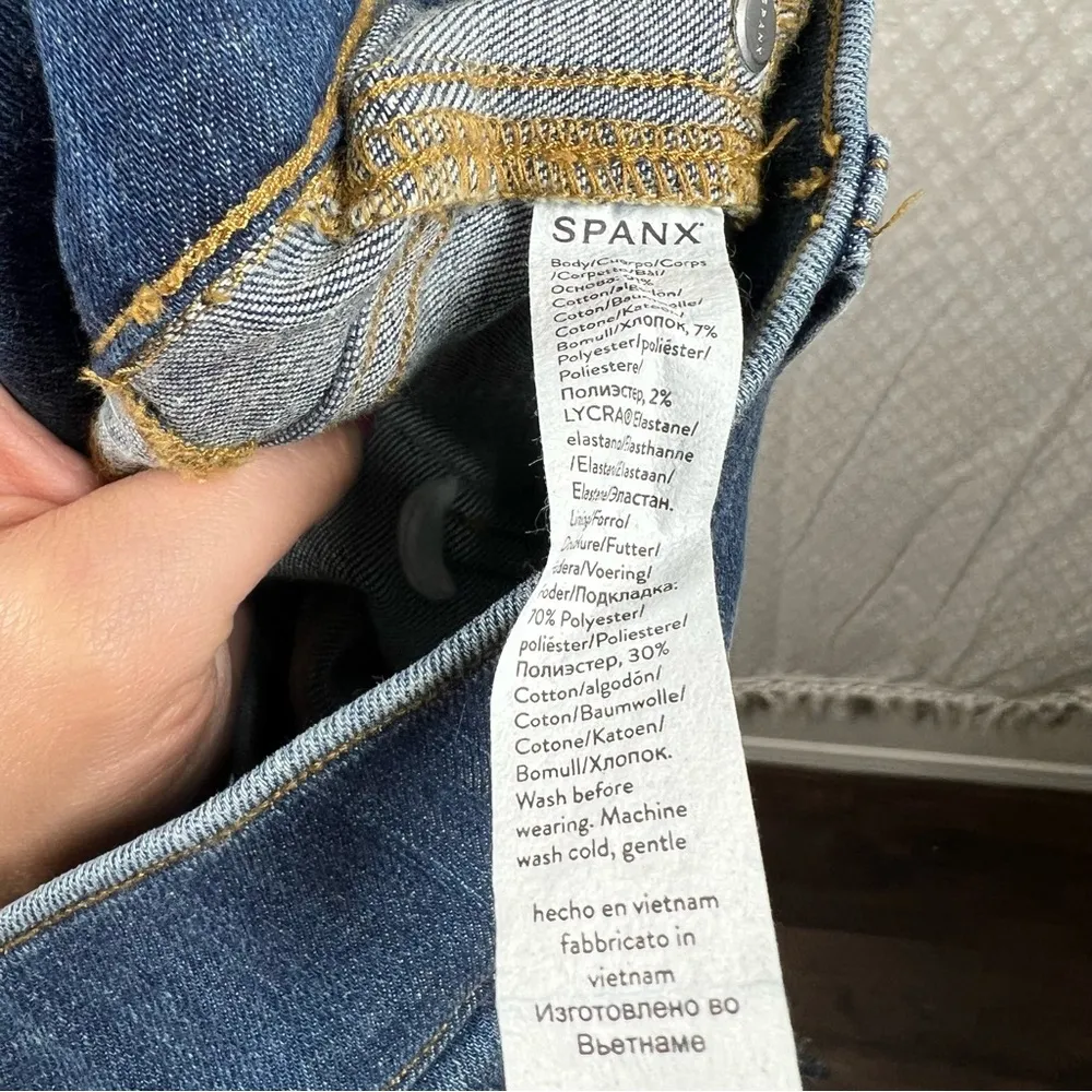 Spanx Dark Wash High Rise Flare‎ Pull On Jeans - Image 5