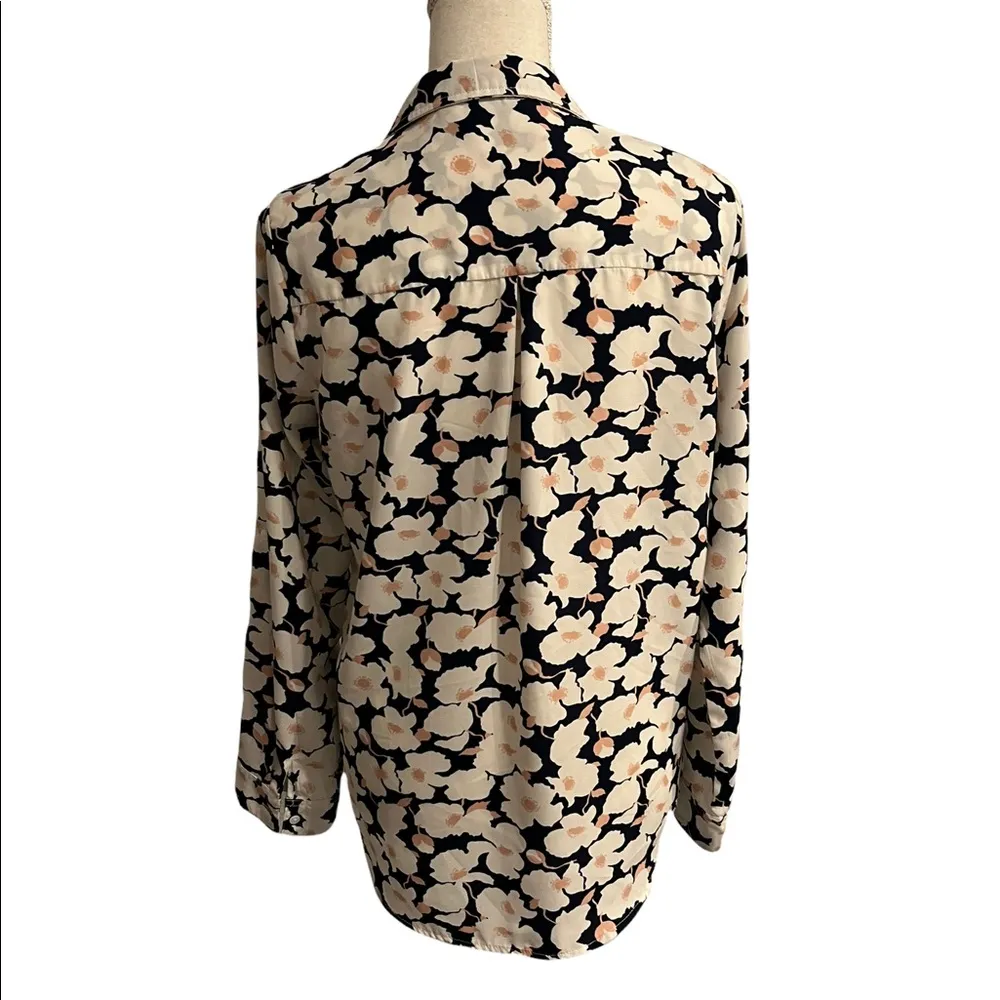 Skies Are White & Blue Floral Button Down Shirt - Image 4