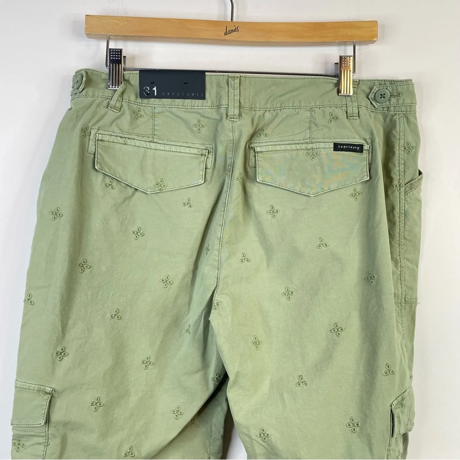 Sanctuary Surplus Olive Army Green Eyelet Cargo Cropped Utility pants 31 new - Image 6