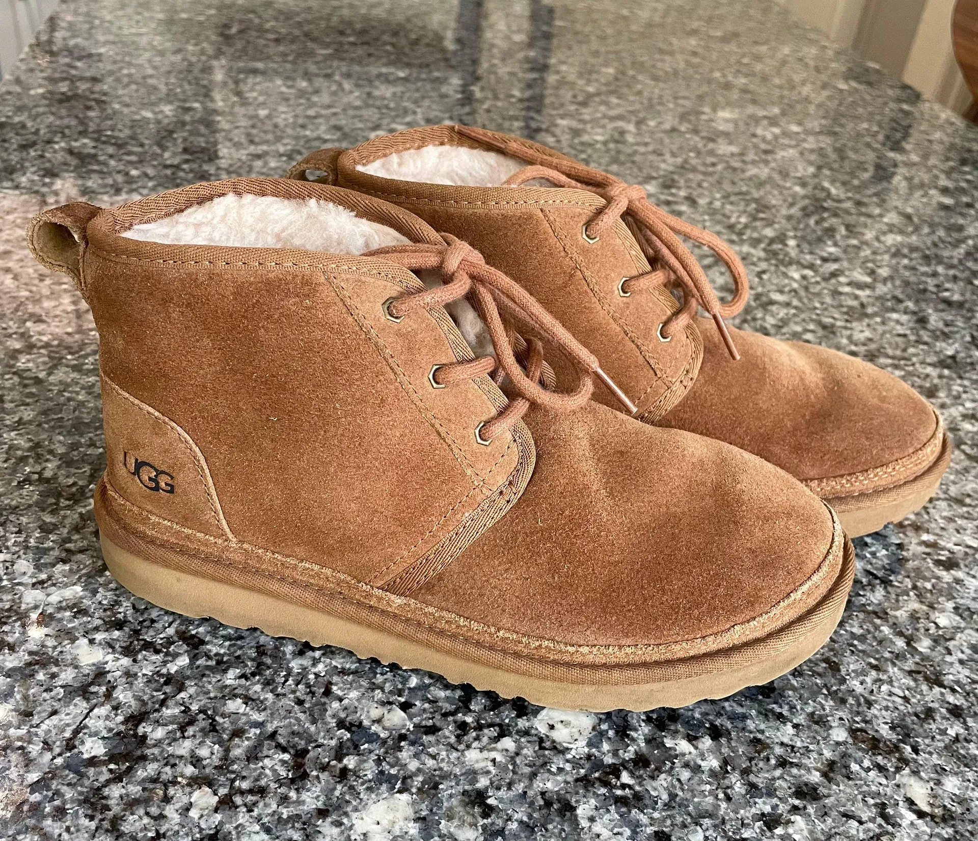 UGG Neumel Lace Up Boots Chestnut - Image 2