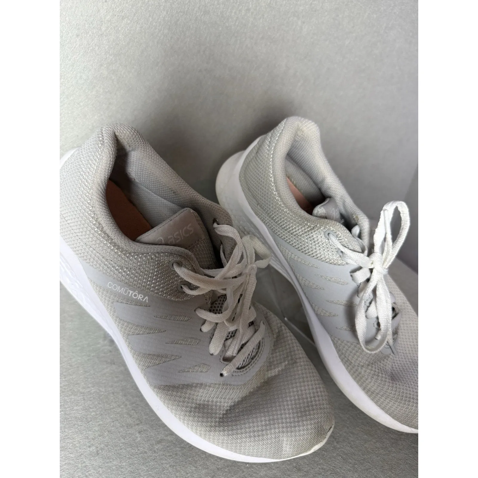 Asics Women’s Comutora in Glacier Grey/Glacier Grey White Size 8.5 - Image 5