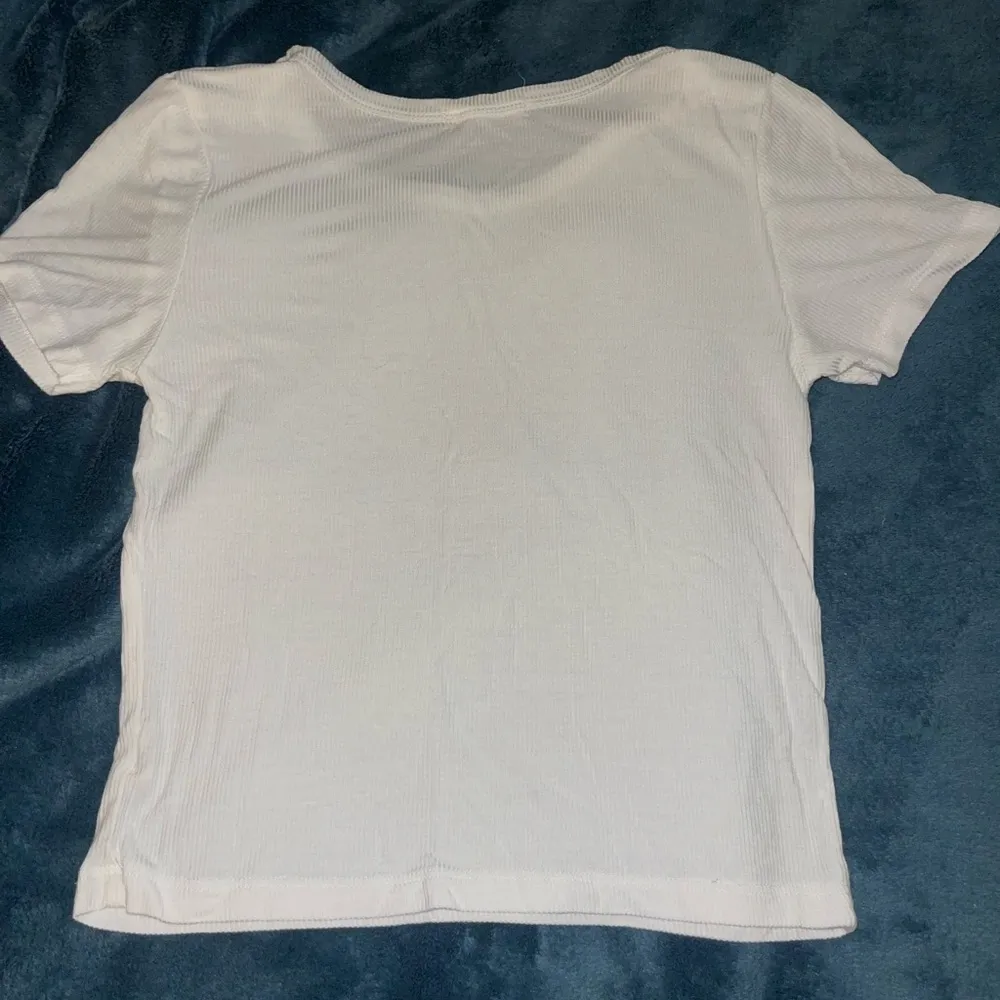 White ribbed tee shirt - Image 2