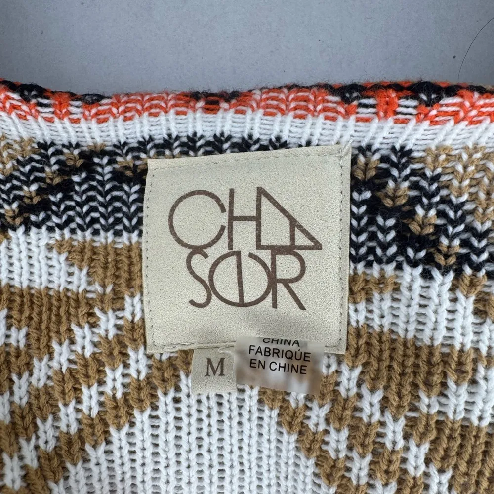 Chaser Tan and Pink Cardigan with Geometric Patterns - Image 10