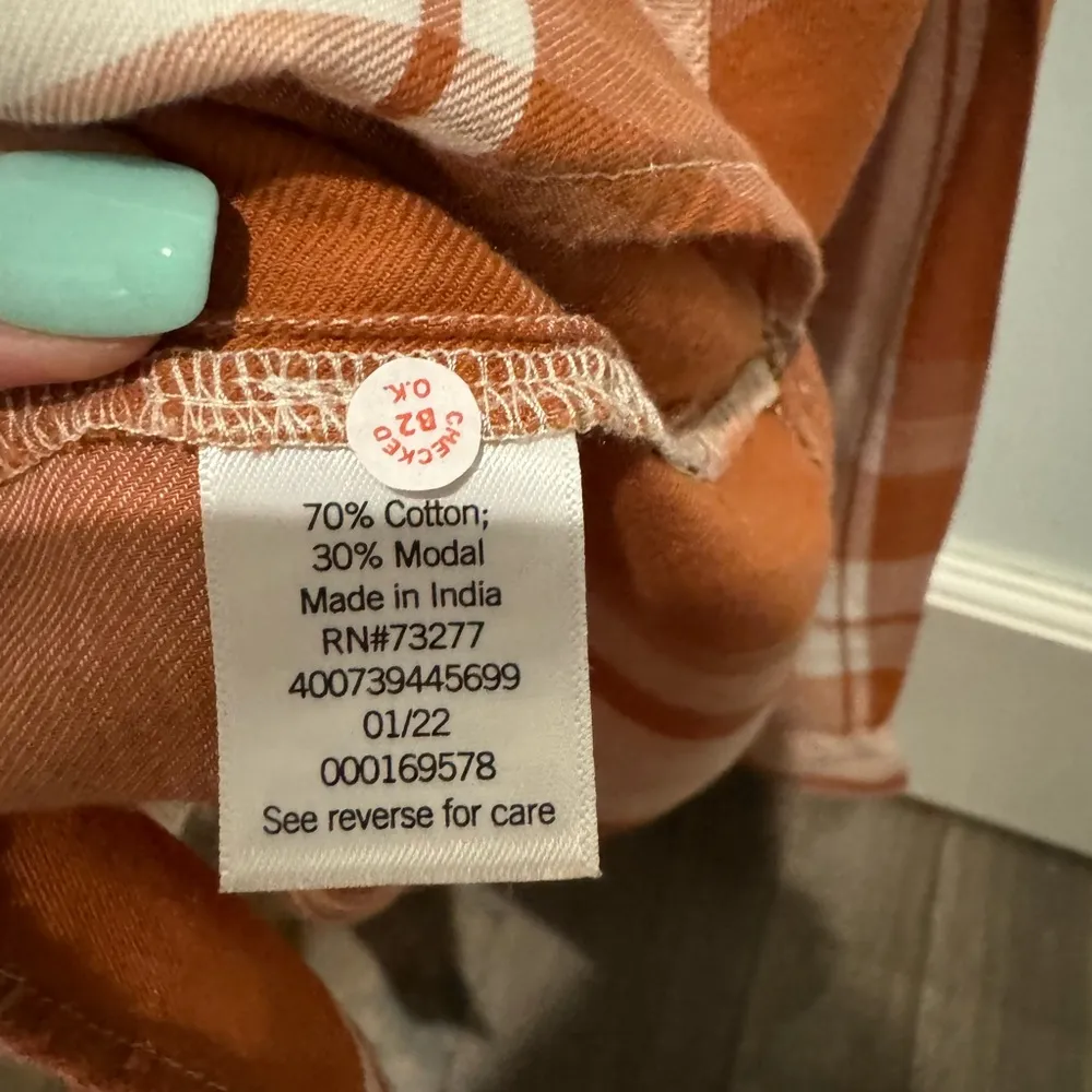 Orange Pumpkin Color Plaid Flannel Size L Longsleeve Button Up Shirt - Image 11