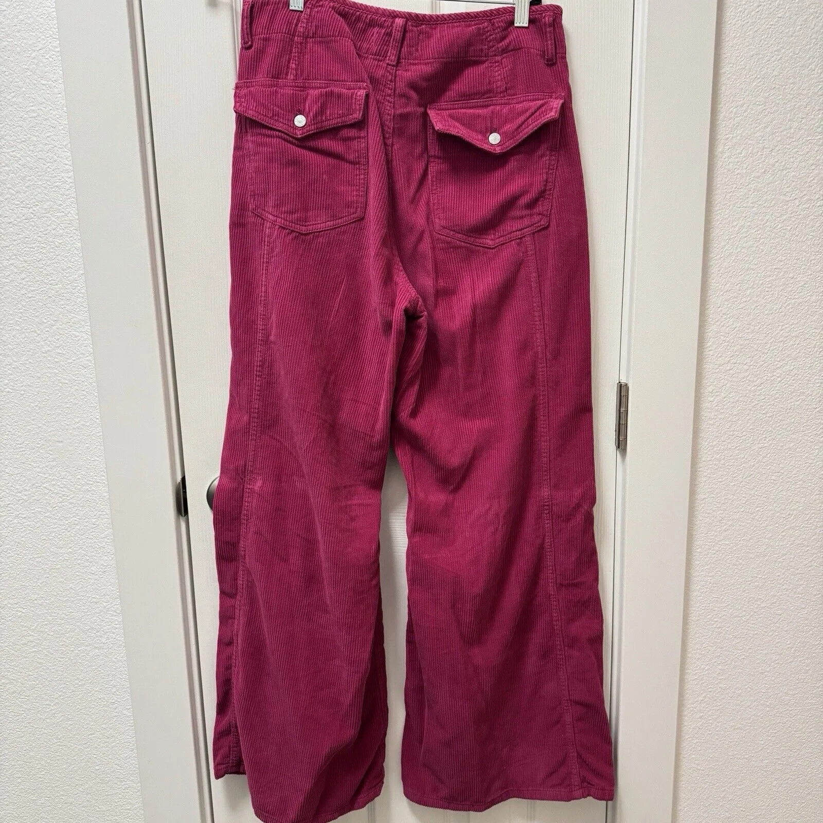 Free‎ People The Harlow Mid Rise Wide Leg Pants Size 30 Corduroy Hot Pink - Image 4