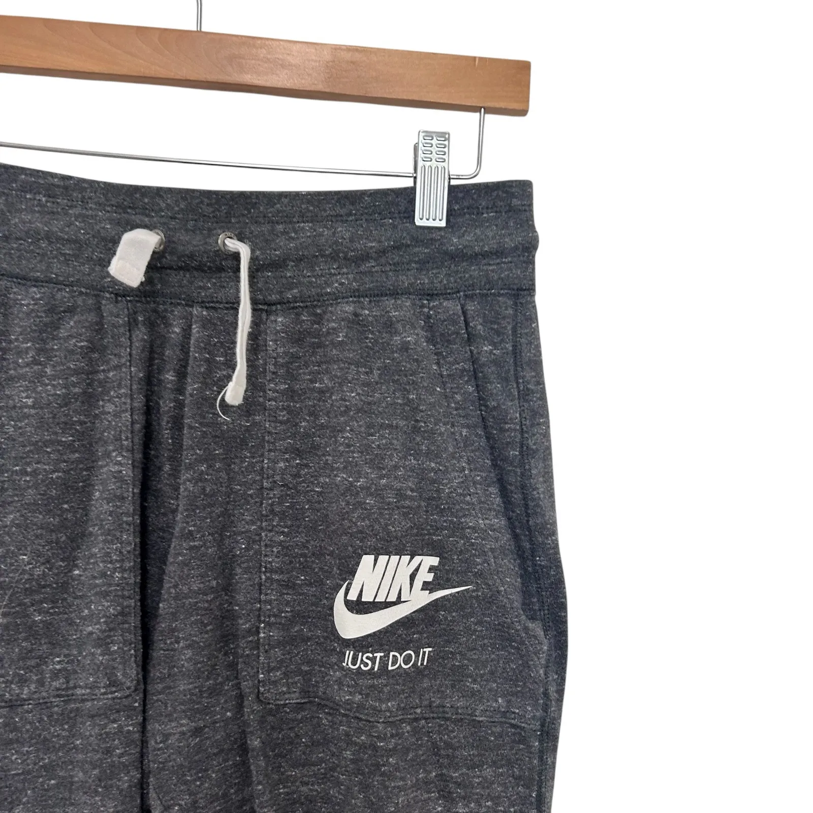 Nike Gray Gym Vintage Capri Jogger Sweatpants Sz XS - Image 2