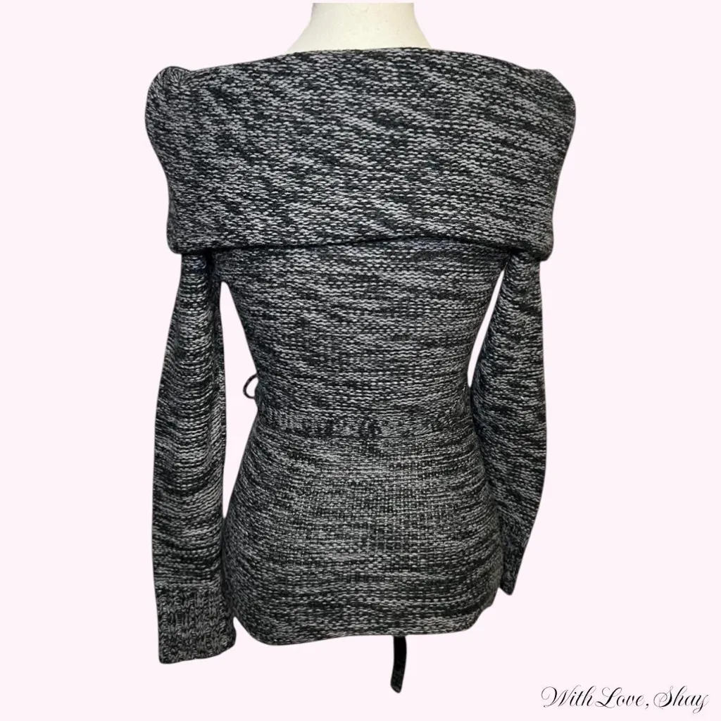 Y2k 2000s vintage black and grey of the shoulder bell sleeve sweater - Image 4