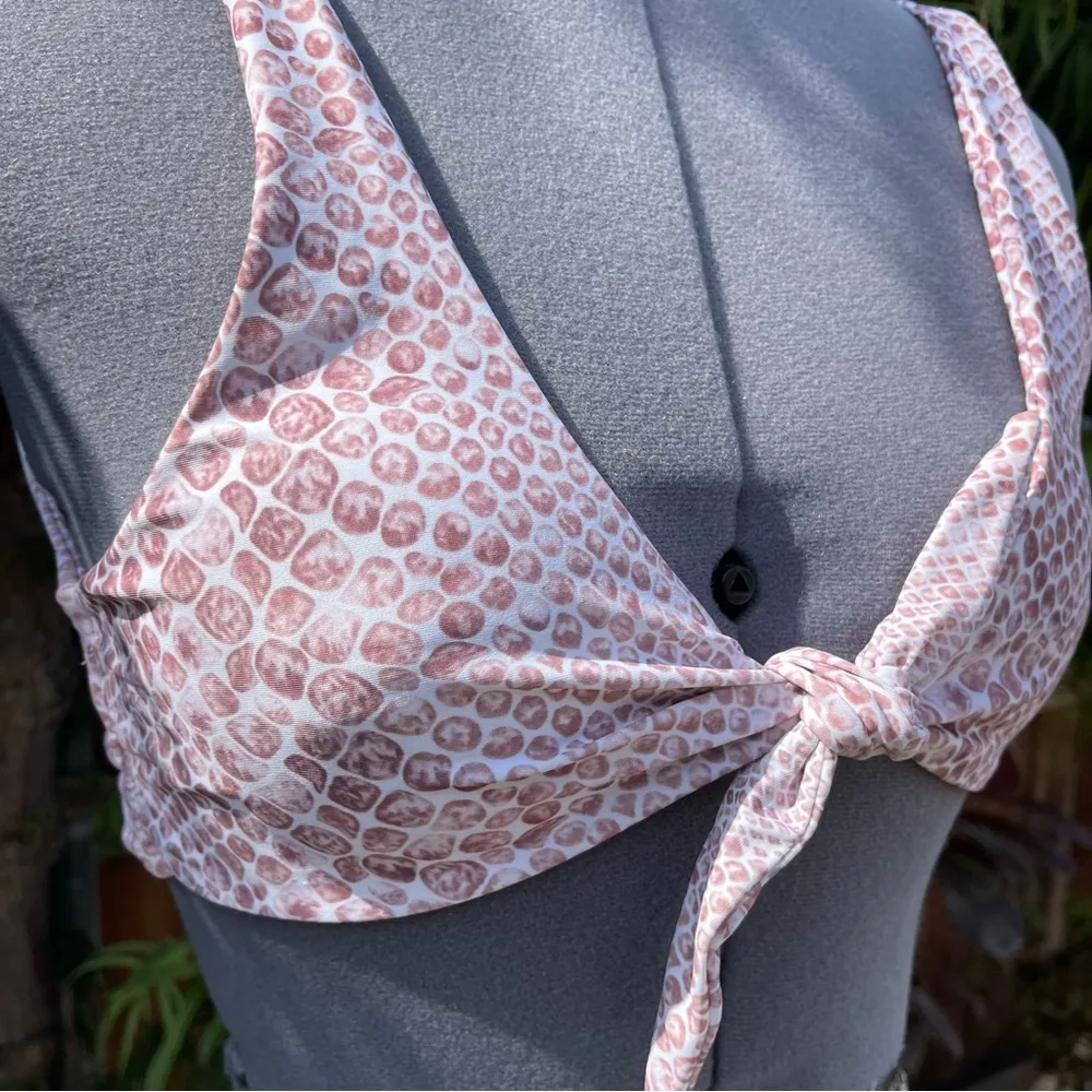 ZAFUL Snakeskin Animal Print Knot Bikini Top - Image 6